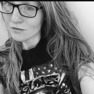 Meet your Posher, Janelle